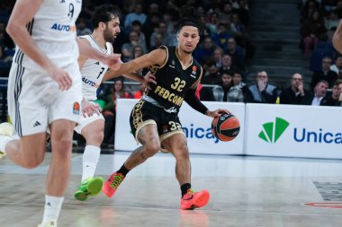 Matthew Strazel, Real Madrid ile AS Monaco arasında 19 Aralık 2024 tarihinde Madrid 'de oynanan Türk Hava Yolları EuroLeague karşılaşmasında