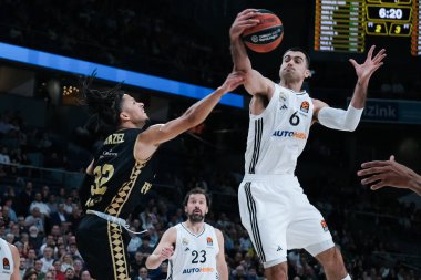 Matthew Strazel, Real Madrid ile AS Monaco arasında 19 Aralık 2024 tarihinde Madrid 'de oynanan Türk Hava Yolları EuroLeague karşılaşmasında