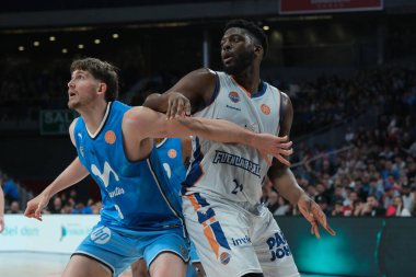Liga ACB basketbol maçı sırasında Fuenlabrada oyuncusu Estudiantes ve Fuenlabrada en Wizcenter 29 Aralık 2024 tarihinde Madrid, İspanya