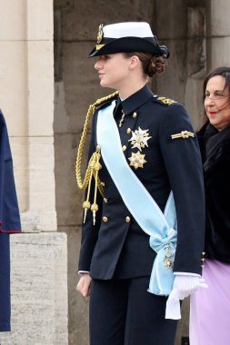  İspanya Kralı VI. Felipe, İspanya Kraliçesi Letizia ve İspanya Veliaht Prensesi Leonor, 6 Ocak 2025 tarihinde İspanya 'nın Madrid kentinde düzenlenen Pascua Askeri törenine katıldılar..