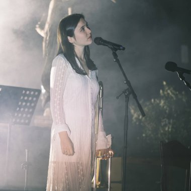 Şarkıcı Rita Payes, 10 Ocak 2025 tarihinde İspanya 'nın Madrid şehrinde düzenlenen INVERFEST 2025 festivalinde konser verdi.