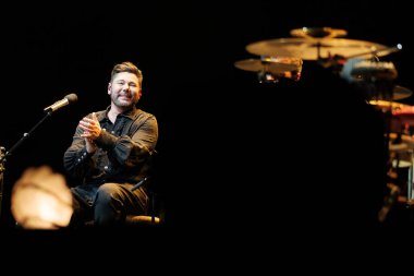 Şarkıcı Miguel Poveda Actua, 12 Ocak 2025 tarihinde İspanya 'da Inverfest the Theatro Circo Price' da verdiği konserde