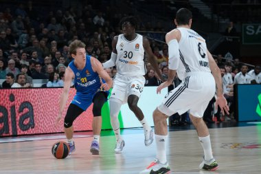 Maccabi Tel Aviv 'den Rokas Jokubaitis 14 Ocak 2025 tarihinde İspanya' nın Movistar Arena kentinde Real Madrid ile Maccabi Tel Aviv arasında oynanan EuroLeague karşılaşmasında