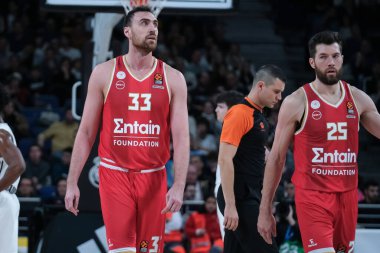 Olympiacos Pire 'den Nikola Milutinov, 16 Ocak 2025 tarihinde İspanya' nın Movistar Arena kentinde Real Madrid ile Olympiacos arasında oynanan Türk Hava Yolları EuroLeague karşılaşmasında