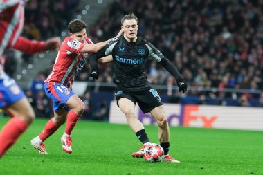  21 Ocak 2025 tarihinde İspanya 'nın Madrid kenti Bayer Leverkusen ile Atletico Madrid arasında oynanan UEFA Şampiyonlar Ligi 7. hafta futbol maçında Bayer Leverkusen' in formasını giymiştir.