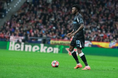  21 Ocak 2025 tarihinde İspanya 'nın Madrid kenti Bayer Leverkusen ile Atletico Madrid arasında oynanan UEFA Şampiyonlar Ligi 7. hafta futbol maçında Bayer Leverkusen' in formasını giymiştir.