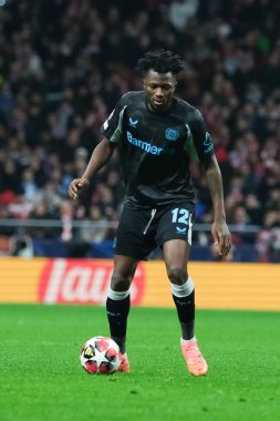  21 Ocak 2025 tarihinde İspanya 'nın Madrid kenti Bayer Leverkusen ile Atletico Madrid arasında oynanan UEFA Şampiyonlar Ligi 7. hafta futbol maçında Bayer Leverkusen' in formasını giymiştir.