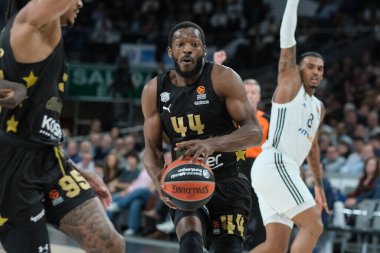 23 Ocak 2025 tarihinde İspanya 'nın Movistar Arena Madrid kentinde Real Madrid ile Baskonia Vitoria Gasteiz arasında oynanan Türk Hava Yolları EuroLeague karşılaşmasında Baskonia' dan Baldwin Kamar