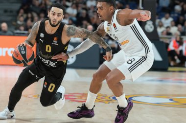 Baskonia 'dan Howard Markus, 23 Ocak 2025 tarihinde İspanya' nın Movistar Arena Madrid kentinde Real Madrid ile Baskonia Vitoria Gasteiz arasında oynanan EuroLeague karşılaşmasında