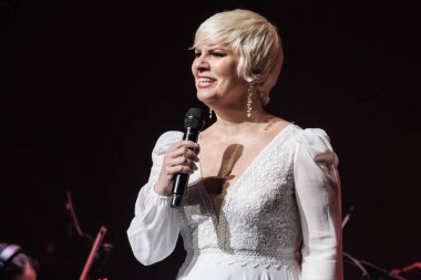 Pasion Vega, 24 Ocak 2025 tarihinde İspanya 'nın Madrid kentindeki Teatro Real' de konser verir..