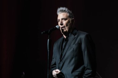 Loquillo, 24 Ocak 2025 'te İspanya' nın Madrid kentindeki Teatro Real 'de konser verir..