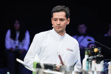 MadridFusion 2025 uluslararası gastronomik kongresinin 30 sayısında şef Jorge Vallejo, Madrid 27 Ocak 2025 İspanya