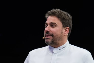 MadridFusion 2025 uluslararası gastronomik kongresinin 30 'unda şef Javi Estevez, Madrid 28 Ocak 2025 İspanya