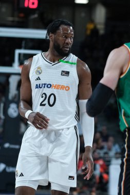 Real Madrid 'den Bruno Fernandez, Real Madrid ve Joventut Badalona arasında 2 Şubat 2025 tarihinde Madrid, İspanya' da oynanan maçta.