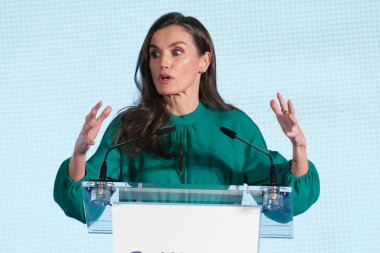 İspanya Kraliçesi Letizia, Dünya Kanser Günü 2025 tarihli Kurumsal etkinliğe 4 Şubat 2025 tarihinde İspanya 'nın Madrid kentinde katılmaktadır..