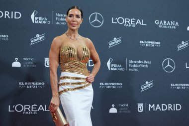 Conchi Grandioso, 18 Şubat 2025 tarihinde İspanya 'nın Madrid şehrinde düzenlenen Mercedes Benz Moda Haftası Madrid' in resmi açılış partisine katıldı.