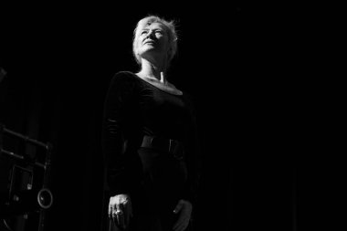 Ana Duato, 25 Şubat 2025 'te İspanya' nın Madrid kentindeki Theatro Infanta Isabel 'de oynanan La Musica tiyatrosu sırasında. 