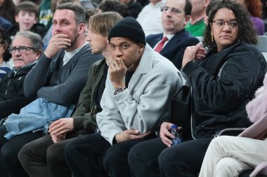 Real Madrid 'den Kylian Mbappe 27 Şubat 2025 tarihinde İspanya' nın Madrid kentinde Real Madrid ile FC Barcelona arasında oynanan EuroLeague karşılaşmasında