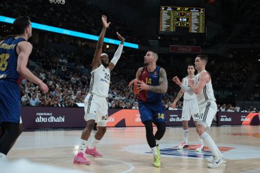 FC Barcelona takımından Willy Hernangomez 27 Şubat 2025 tarihinde İspanya 'nın Madrid kentinde oynanan Real Madrid ve FC Barcelona arasındaki S karşılaşmasında.