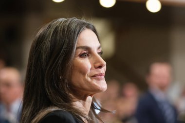 İspanya Kraliçesi Letizia, İspanya 'nın başkenti Madrid' de bulunan Auditorio Nacional de Msica 'da düzenlenen 2025 Anma Konseri' ne katılıyor.