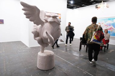 İspanya 'nın Madrid kentindeki 44rd ARCO Uluslararası Çağdaş Sanat Fuarı' nı ziyaret edin. Fuarda 36 farklı ülkeden toplam 205 galeri yer aldı.. 
