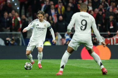 UEFA Şampiyonlar Ligi karşılaşmasında Real Madrid 'den Luka Modriç ve Real Madrid 12 Mart 2025' te Madrid 'de Metropolitano Stadyumu' nda oynadılar.