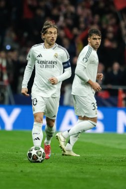 UEFA Şampiyonlar Ligi karşılaşmasında Real Madrid 'den Luka Modriç ve Real Madrid 12 Mart 2025' te Madrid 'de Metropolitano Stadyumu' nda oynadılar.