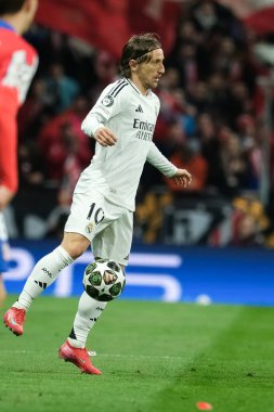 UEFA Şampiyonlar Ligi karşılaşmasında Real Madrid 'den Luka Modriç ve Real Madrid 12 Mart 2025' te Madrid 'de Metropolitano Stadyumu' nda oynadılar.