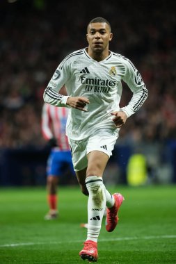 Real Madrid 'den Kylian Mbappe UEFA Şampiyonlar Ligi maçında Atletico de Madrid ve Real Madrid 12 Mart 2025 tarihinde Madrid' de Metropolitano Stadyumu 'nda oynadı.