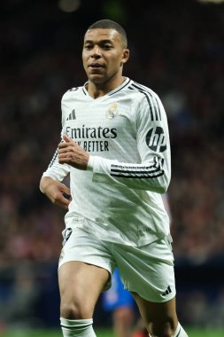 Real Madrid 'den Kylian Mbappe UEFA Şampiyonlar Ligi maçında Atletico de Madrid ve Real Madrid 12 Mart 2025 tarihinde Madrid' de Metropolitano Stadyumu 'nda oynadı.