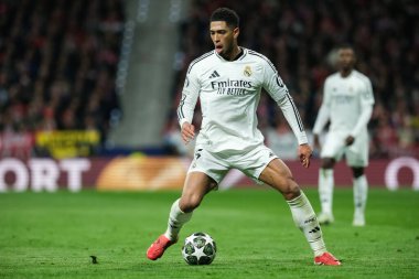 Real Madrid 'den Jude Bellingham, UEFA Şampiyonlar Ligi maçında Atletico de Madrid ve Real Madrid 12 Mart 2025 tarihinde Madrid' de Metropolitano Stadyumu 'nda oynadı.