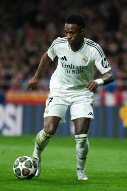 UEFA Şampiyonlar Ligi karşılaşmasında Real Madrid 'den Vinicius Junio ve Real Madrid 12 Mart 2025' te Madrid 'de Metropolitano Stadyumu' nda oynadı.