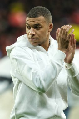Real Madrid 'den Kylian Mbappe UEFA Şampiyonlar Ligi maçında Atletico de Madrid ve Real Madrid 12 Mart' ta Metropolitano Stadyumu 'nda oynadı.