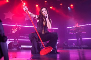 Chiara Oliver 17 Mart 2025 'te İspanya' da La Riviera 'da sahne almaktadır..