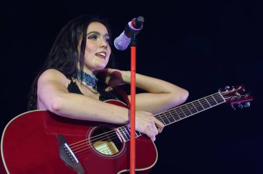 Chiara Oliver 17 Mart 2025 'te İspanya' da La Riviera 'da sahne almaktadır..