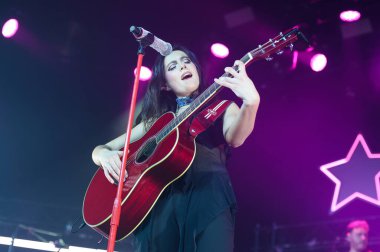 Chiara Oliver 17 Mart 2025 'te İspanya' da La Riviera 'da sahne almaktadır..