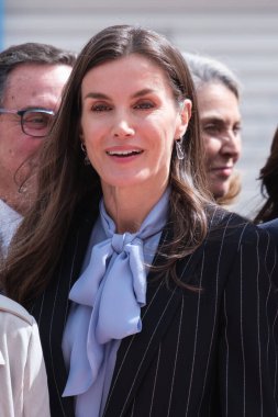 İspanya Kraliçesi Letizia 19 Mart 2025 tarihinde İspanya 'nın Madrid kentinde UNICEF genel merkezinde bir toplantıya katılır.. 