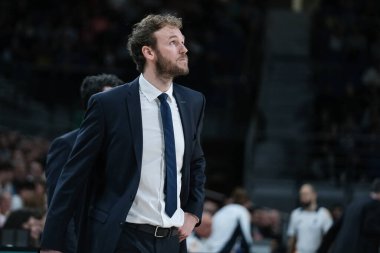 LDLC 'den Pierric Poupet, Real Madrid ile LDLC Asvel Villeurbanne arasındaki Türkiye EuroLeague sırasında 20 Mart 2025 tarihinde İspanya' nın Movistar Arena kentinde gerçekleştirildi.