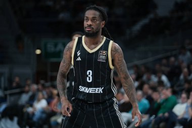 LDLC 'den Parir Lee Asvel Villeurbanne, Real Madrid ile LDLC Asvel Villeurbanne arasındaki Türkiye EuroLeague sırasında 20 Mart 2025 tarihinde İspanya Movistar Arena' da