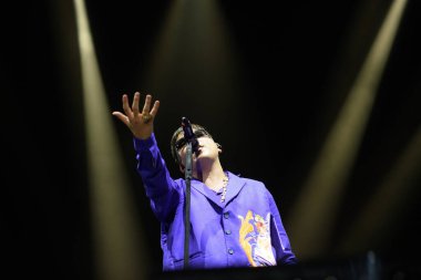 Rapçi, yapımcı ve serbest çalışan YSY A, 27 Mart 2025 tarihinde İspanya 'nın Madrid kentinde Movistar Arena' da verdiği konserde sahne aldı.. 