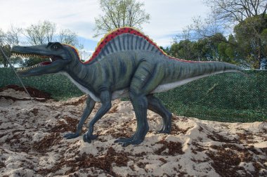 Madrid 'deki Casa de Campo' daki SAURIOS, ExHIBITION manzarası. 28 Mart 2025, Madrid