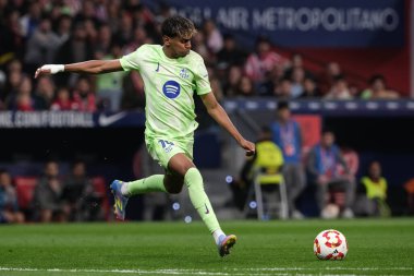 Copa del Rey maçında FC Barcelona takımından Lamine Yamal, 2 Nisan 2025 tarihinde İspanya 'nın başkenti Madrid' de oynanan Riyad Air Metropolitano Stadyumu 'nda Atletico de Madrid ve FC Barcelona maçlarında oynadı. 