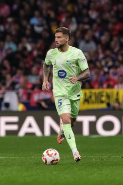 Copa del Rey maçında FC Barcelona 'dan Inigo Martinez, 2 Nisan 2025 tarihinde İspanya' nın başkenti Madrid 'de oynanan Riyad Air Metropolitano Stadyumu' nda Atletico de Madrid ve FC Barcelona maçlarında oynadı. 