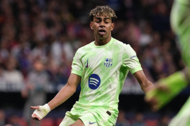 Copa del Rey maçında FC Barcelona takımından Lamine Yamal, 2 Nisan 2025 tarihinde İspanya 'nın başkenti Madrid' de oynanan Riyad Air Metropolitano Stadyumu 'nda Atletico de Madrid ve FC Barcelona maçlarında oynadı. 