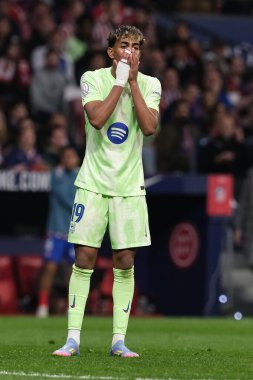 Copa del Rey maçında FC Barcelona takımından Lamine Yamal, 2 Nisan 2025 tarihinde İspanya 'nın başkenti Madrid' de oynanan Riyad Air Metropolitano Stadyumu 'nda Atletico de Madrid ve FC Barcelona maçlarında oynadı. 