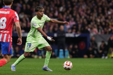Copa del Rey maçında FC Barcelona takımından Lamine Yamal, 2 Nisan 2025 tarihinde İspanya 'nın başkenti Madrid' de oynanan Riyad Air Metropolitano Stadyumu 'nda Atletico de Madrid ve FC Barcelona maçlarında oynadı. 