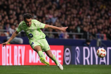 Copa del Rey maçında FC Barcelona 'dan Eric Garcia ve Atletico de Madrid ve FC Barcelona 2 Nisan 2025 tarihinde Riyad Air Metropolitano Madrid' de oynadılar. 