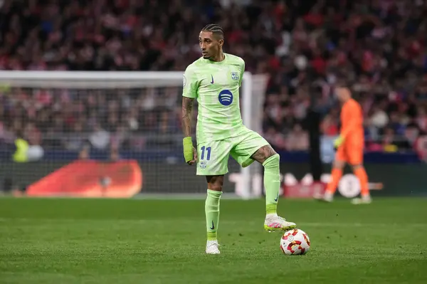 Copa del Rey maçında FC Barcelona 'dan Raphinha, Atletico de Madrid ve FC Barcelona, 2 Nisan 2025 tarihinde Riyad Air Metropolitano Stadyumu Madrid' de oynadılar. 