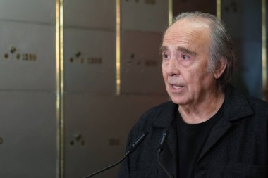 Şarkıcı söz yazarı Joan Manuel Serrat, 10 Nisan 2025 tarihinde İspanya 'nın Madrid şehrinde Cervantes Enstitüsü' nde düzenlenen bir anma töreninde. 