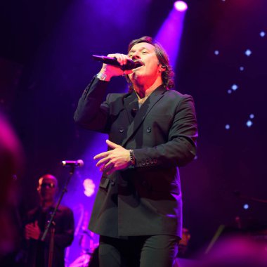 Arjantinli şarkıcı Diego Torres 15 Nisan 2025 tarihinde İspanya 'nın Madrid şehrinde Chango Club' da konser vermiştir..